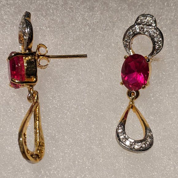 New Golden Earrings - Picture 3 of 3